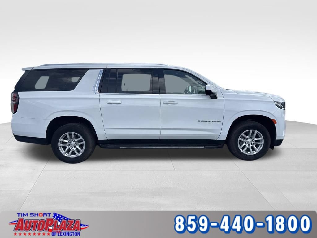 Used 2023 Chevrolet Suburban LT RWD image 9