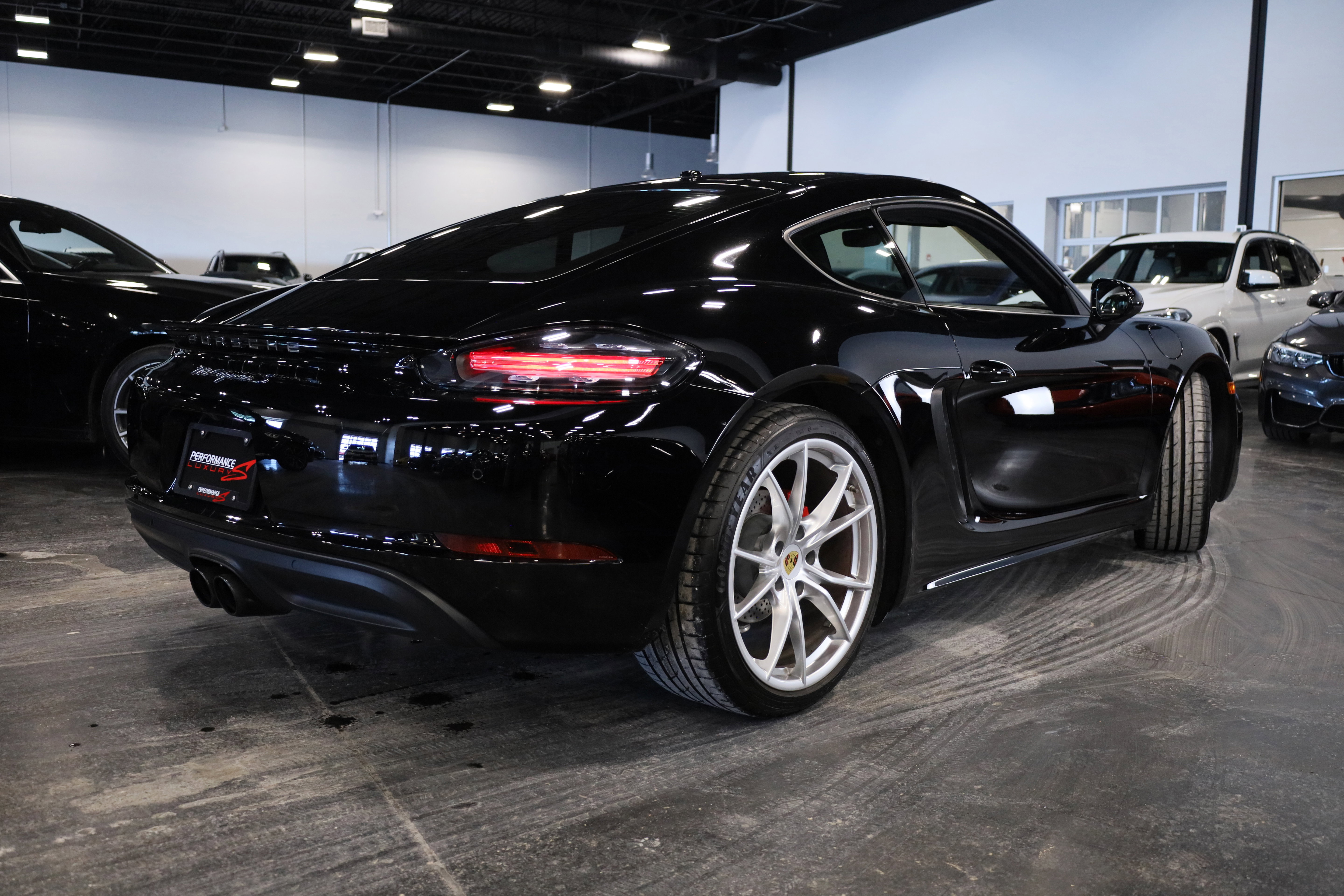 Used 2019 Porsche 718 Cayman S image 6