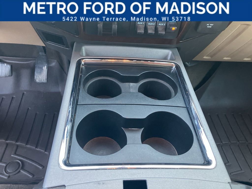 Used 2013 Ford F350 Lariat w/ Chrome Pkg image 19