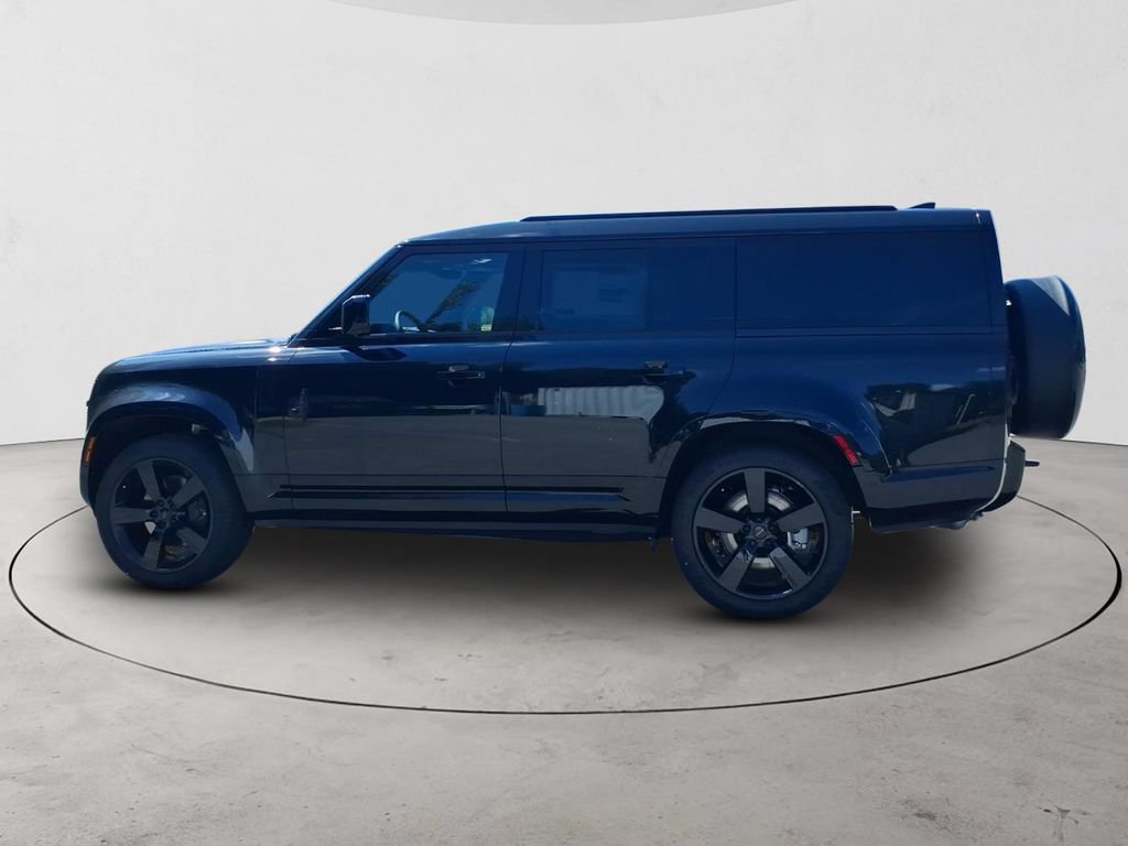 New 2026 Land Rover Defender 130 X-Dynamic SE AWD/4WD image 8