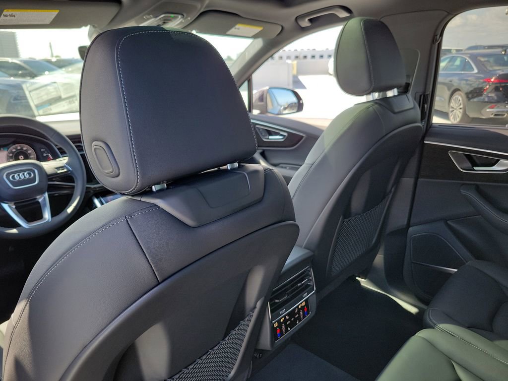 New 2026 Audi Q7 3.0T Premium Plus image 25