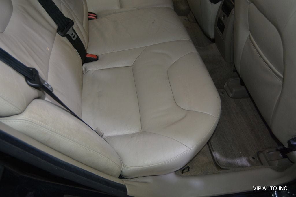 Used 2007 Volvo V70 2.4 FWD image 28