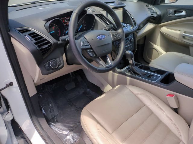 Used 2018 Ford Escape Titanium w/ Ford Safe & Smart Package FWD image 13