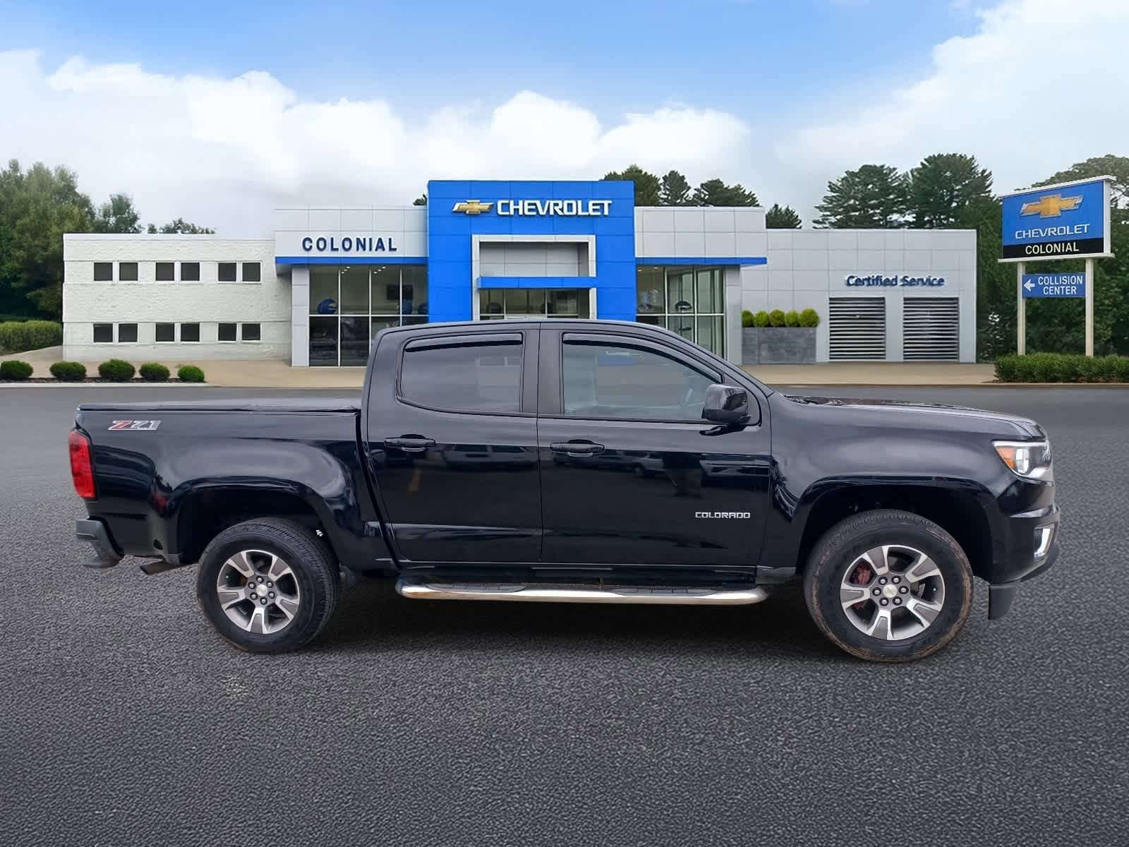 Used 2017 Chevrolet Colorado Z71 image 3