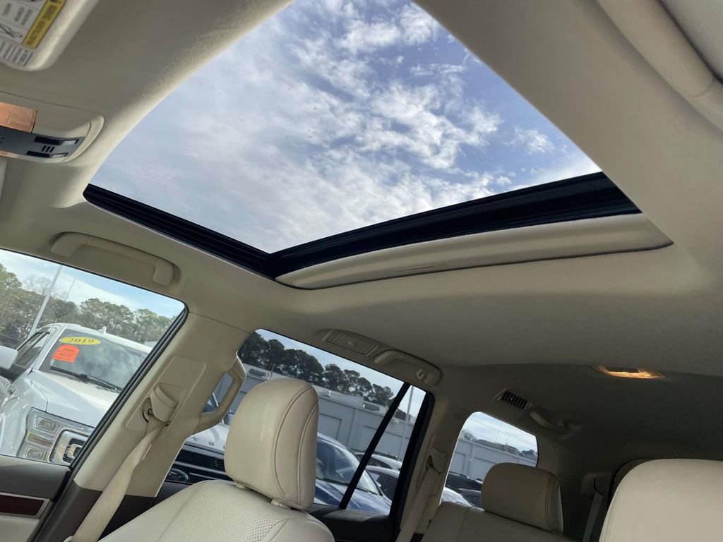 Used 2013 Lexus GX 460 image 29