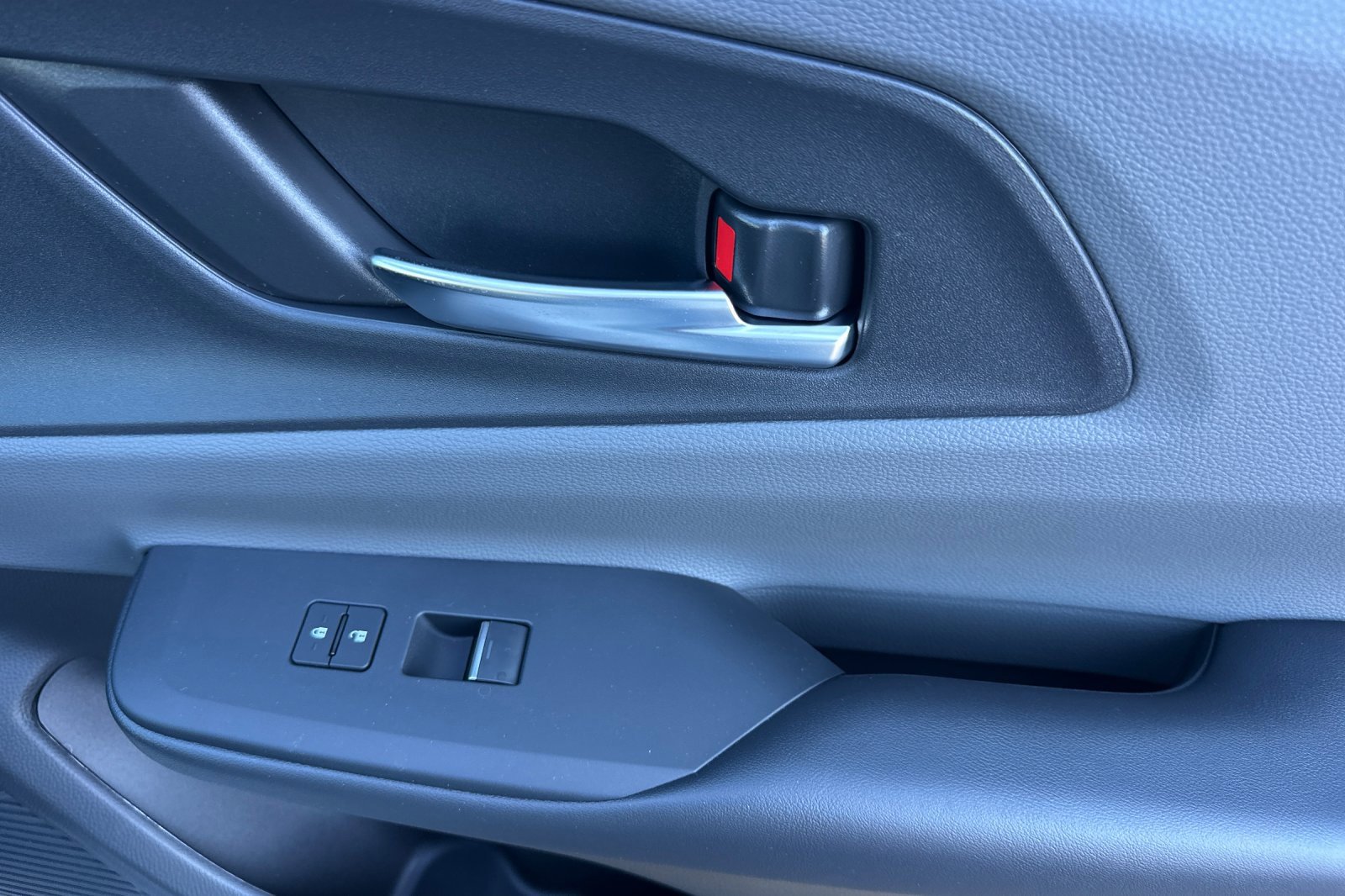 New 2026 Toyota Prius XLE image 18