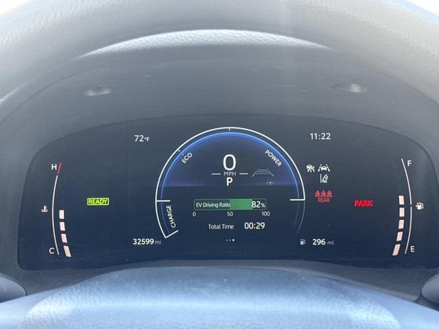 Used 2025 Toyota Camry LE image 11