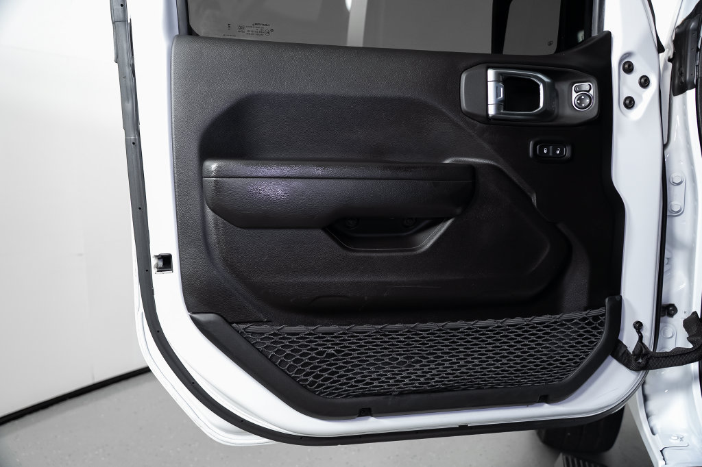 Used 2023 Jeep Wrangler Sport AWD/4WD image 34