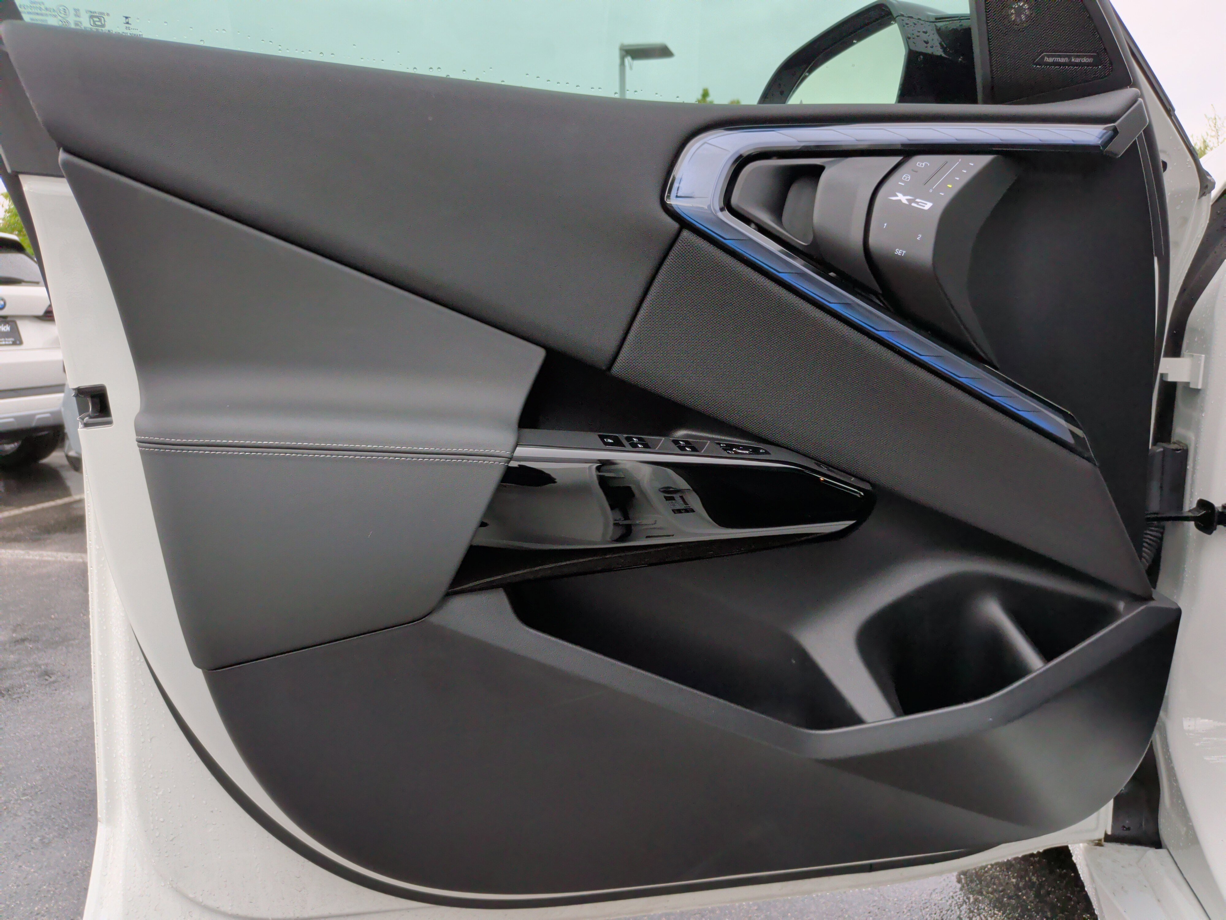 Certified 2025 BMW X3 M50 w/ Premium Package image 27