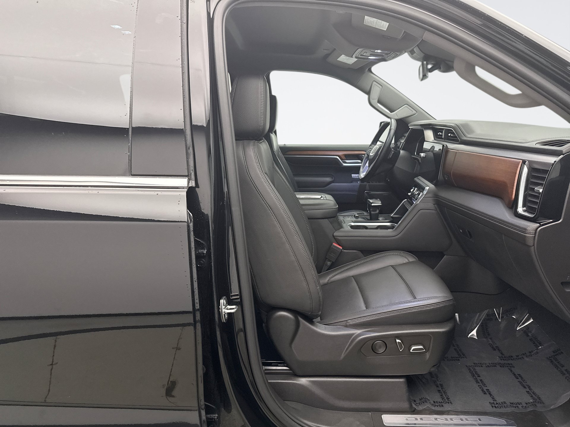 Used 2022 GMC Sierra 1500 Denali AWD/4WD image 18