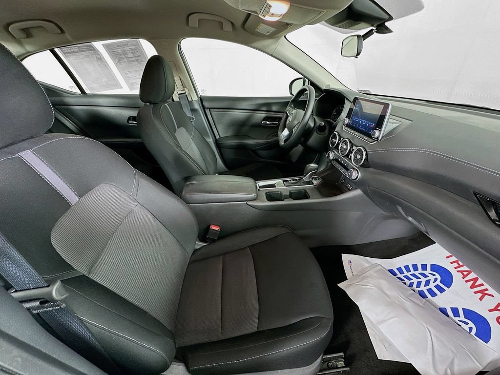 Certified 2024 Nissan Sentra SV FWD image 34