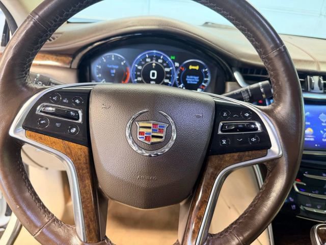 Used 2013 Cadillac XTS Premium image 9