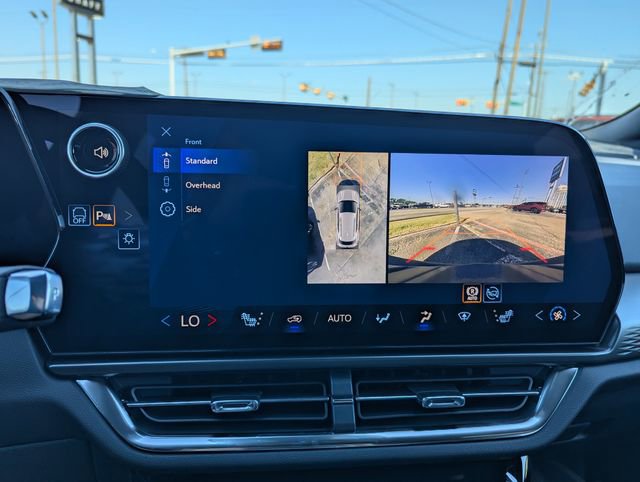 New 2026 Chevrolet Equinox EV LT w/ Comfort Package image 21