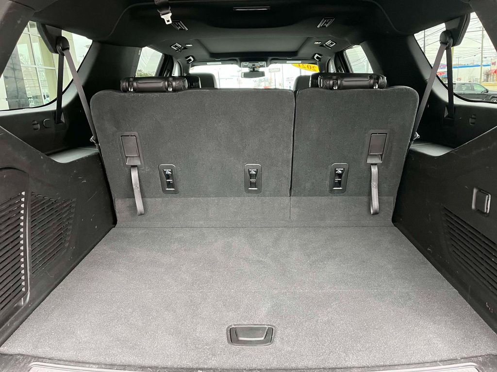 Used 2021 Chevrolet Suburban RST image 18