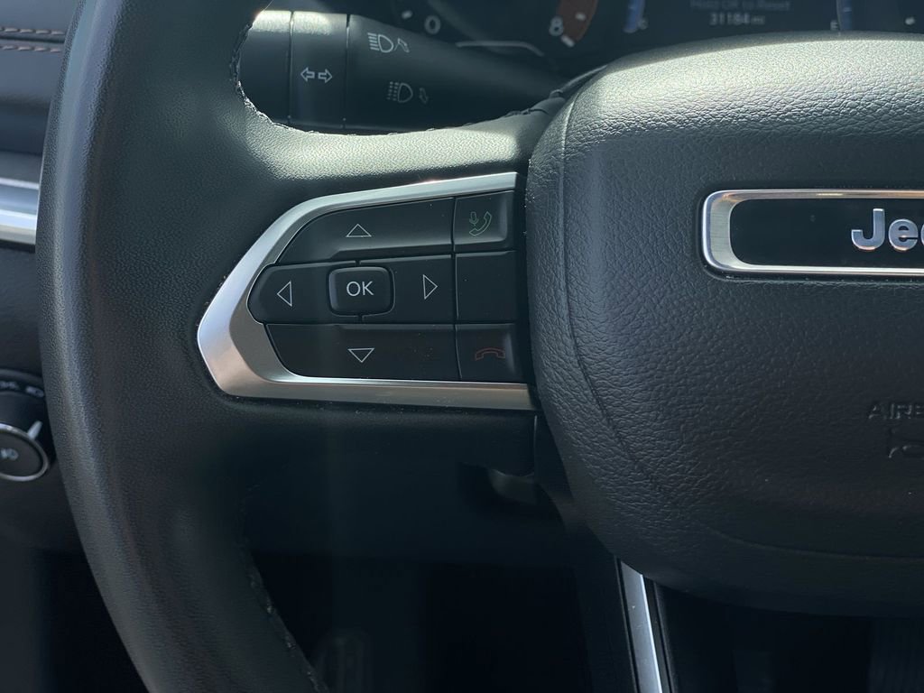 Used 2023 Jeep Compass Limited image 20