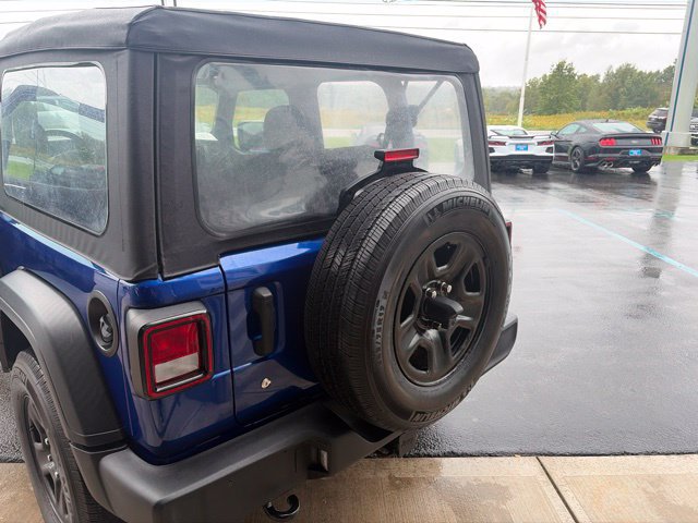 Used 2019 Jeep Wrangler Sport AWD/4WD image 26