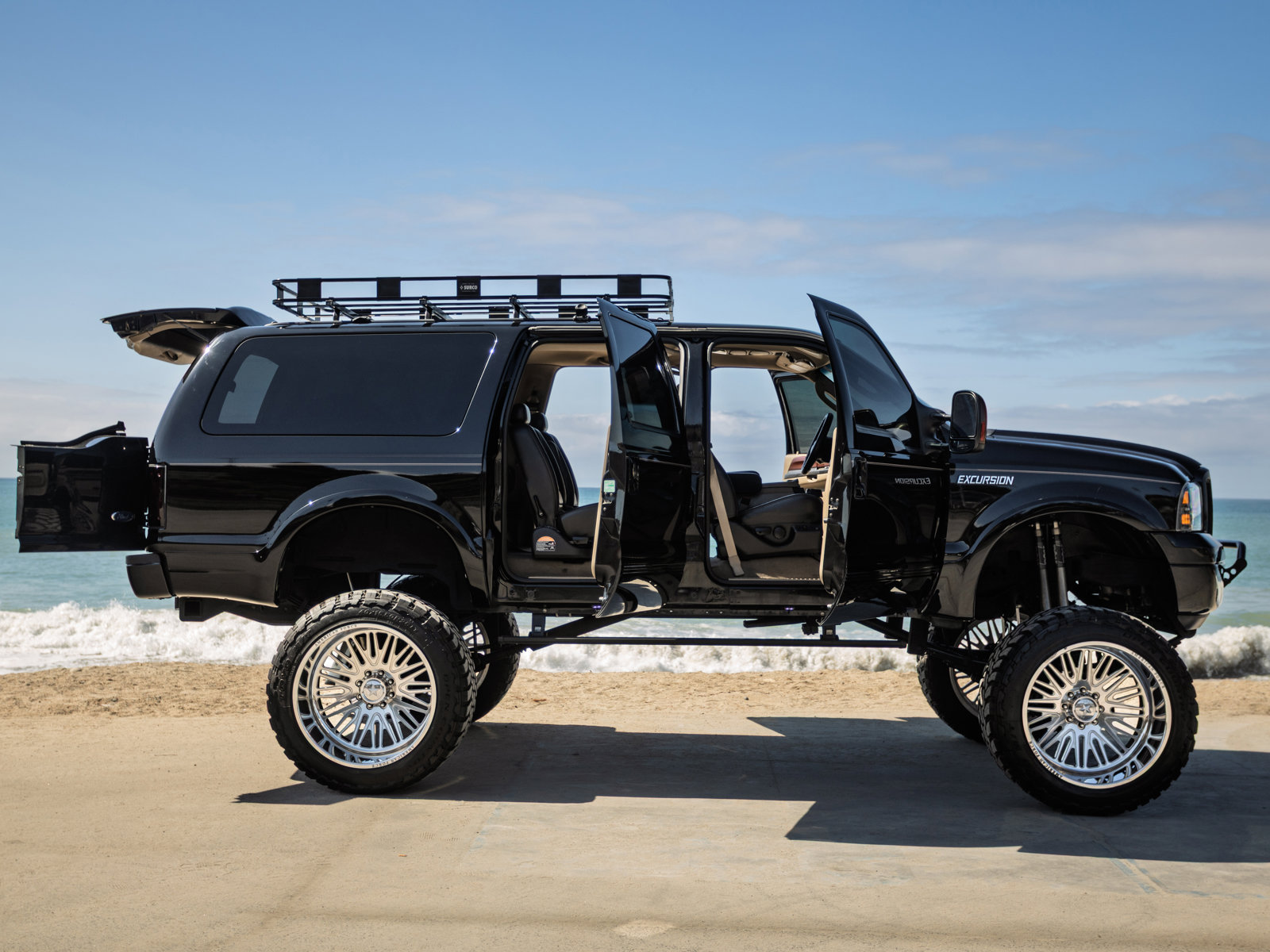 Used 2005 Ford Excursion Eddie Bauer AWD/4WD image 6