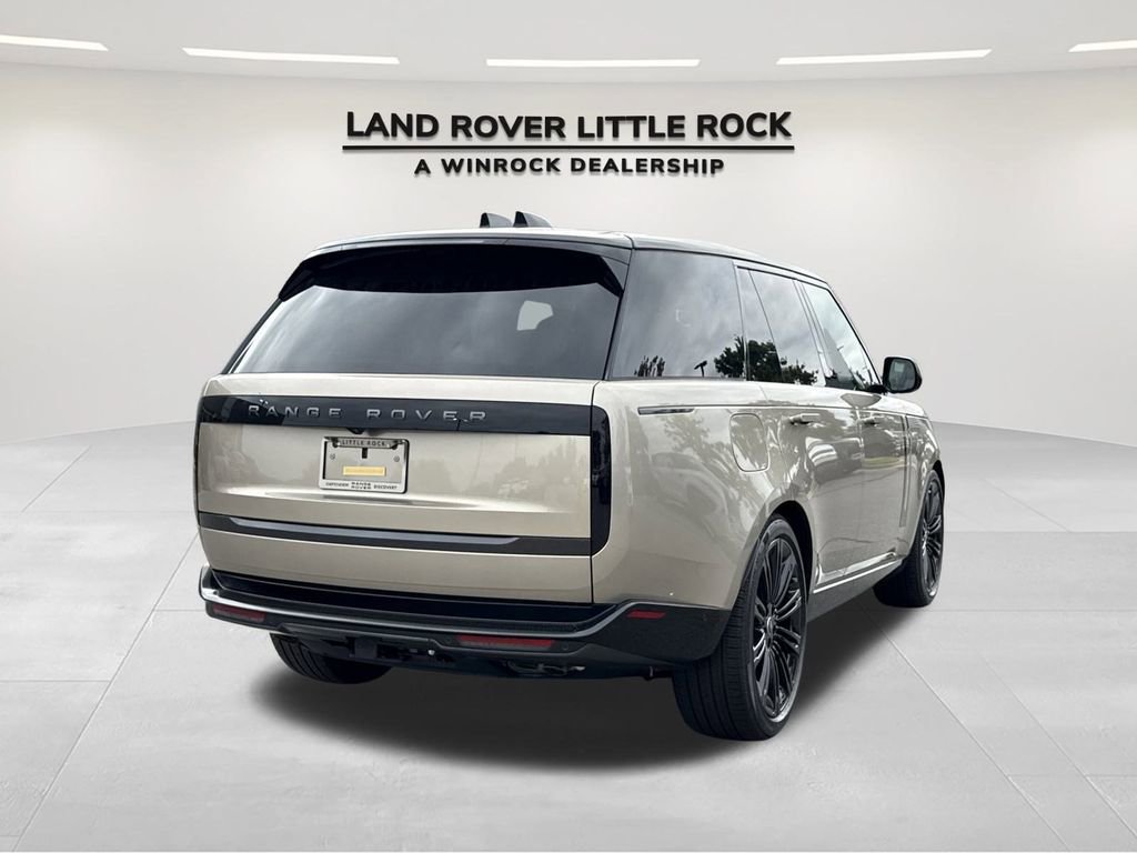 New 2025 Land Rover Range Rover SE image 2