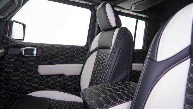 Used 2025 Jeep Gladiator Sport image 42