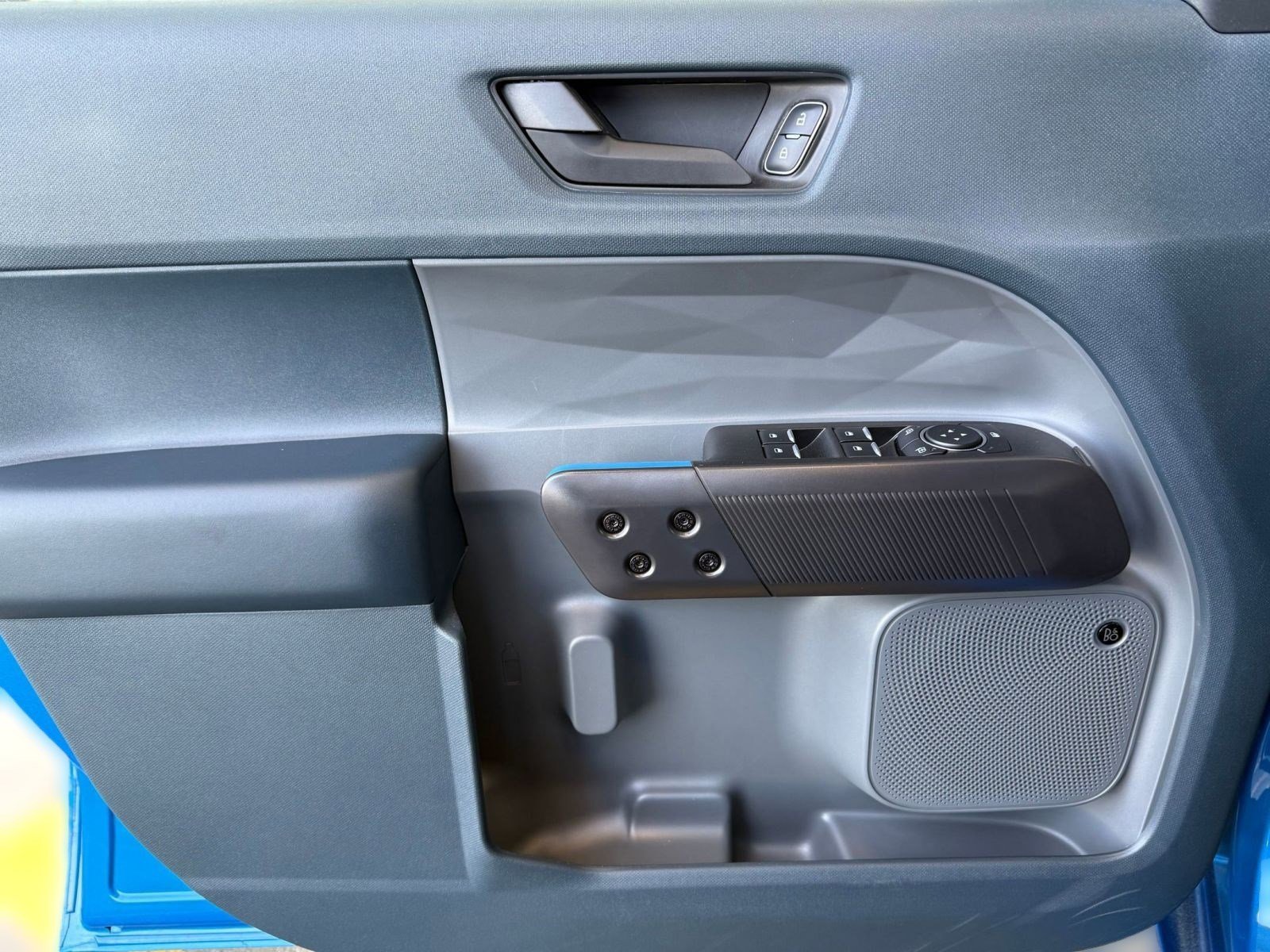 Certified 2025 Ford Maverick Lobo image 23