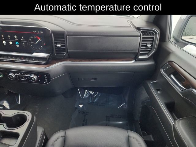 Used 2024 GMC Sierra 1500 SLT image 23