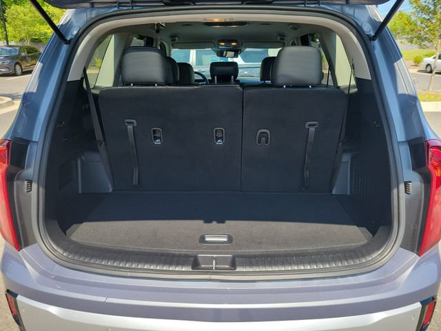 Certified 2025 Kia Telluride LX FWD image 9
