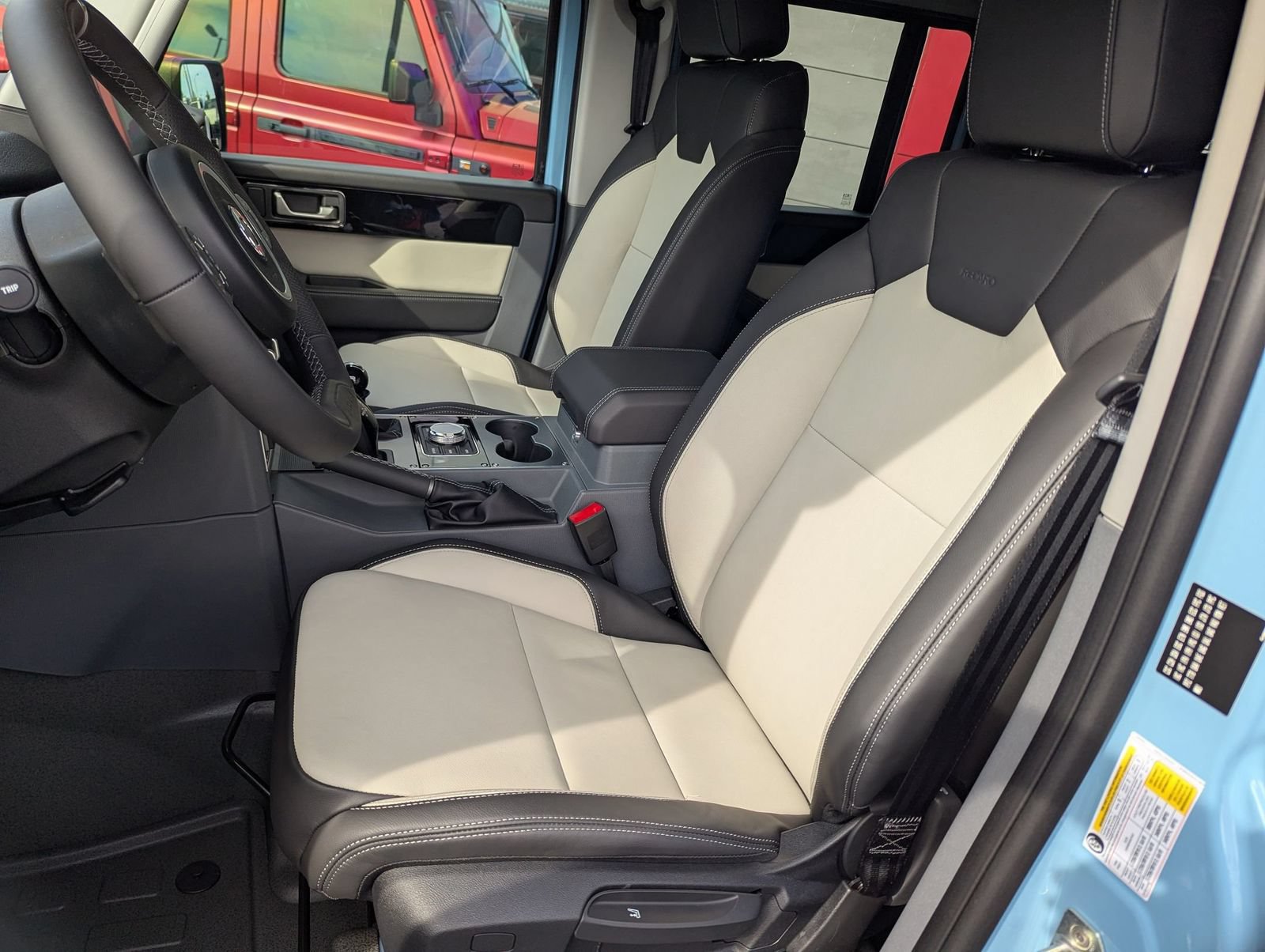 Used 2025 INEOS Grenadier Station Wagon AWD/4WD image 9