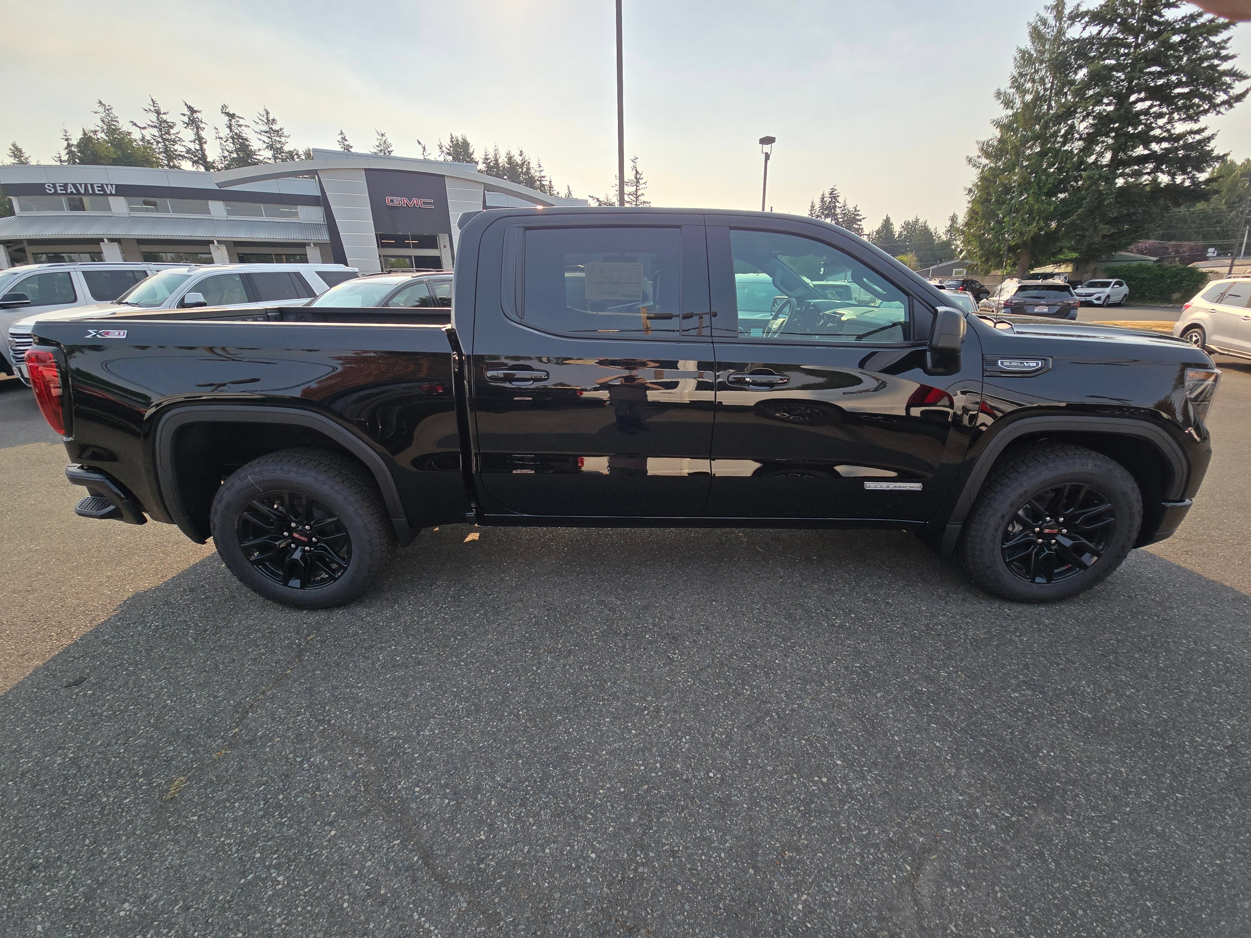 New 2026 GMC Sierra 1500 Elevation AWD/4WD image 7