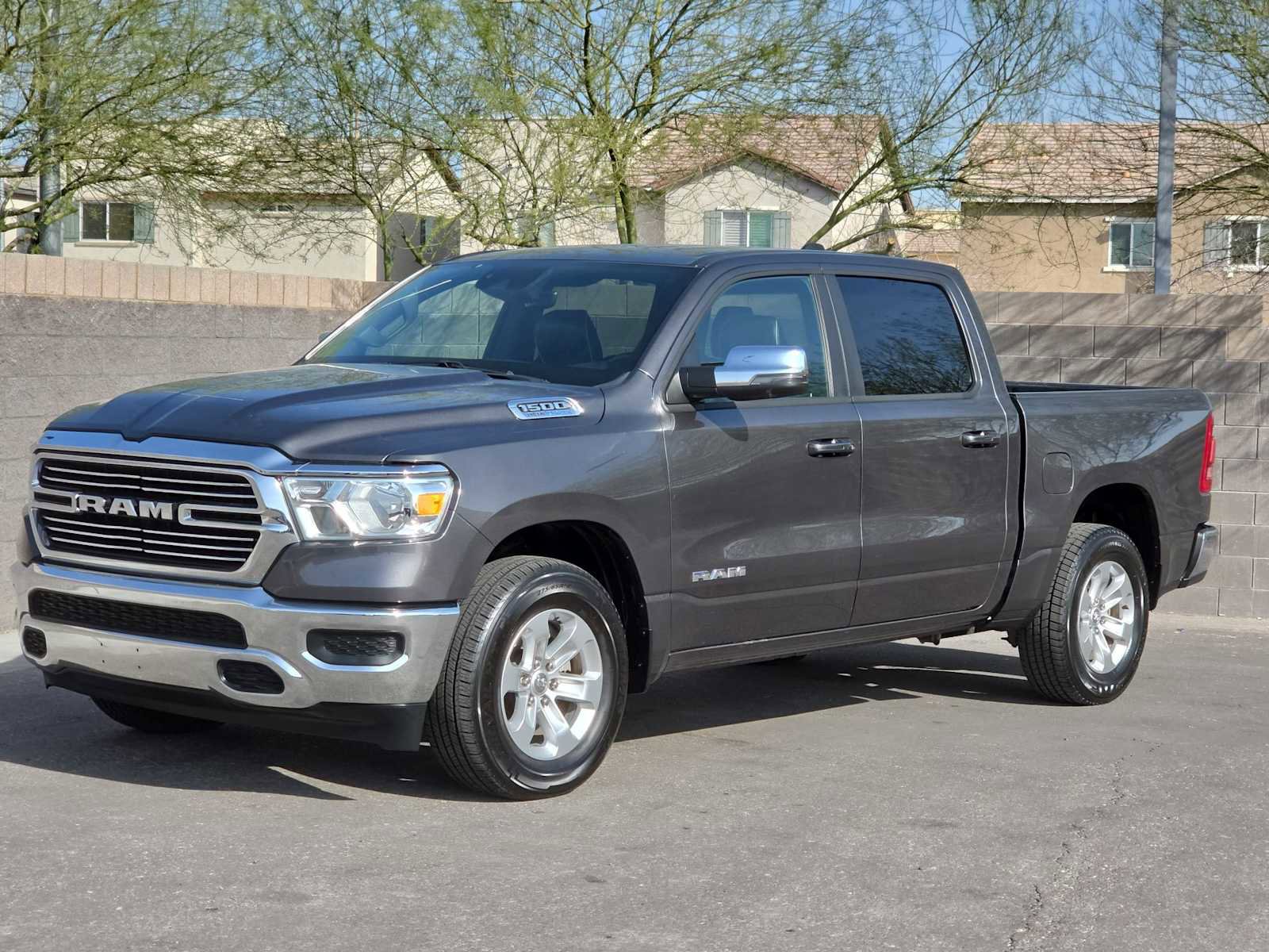 Used 2024 RAM 1500 Laramie RWD image 5
