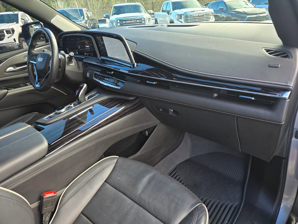 Used 2023 Cadillac Escalade Sport w/ Touring Package image 34