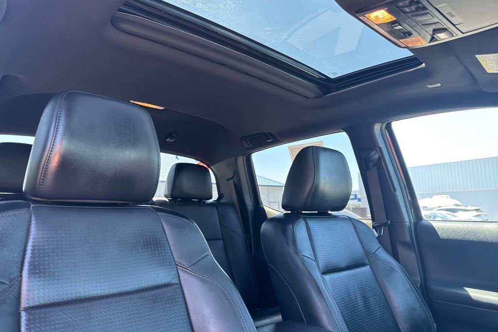 Used 2021 Toyota Tacoma TRD Off-Road w/ TRD Premium Off Road Package AWD/4WD image 16