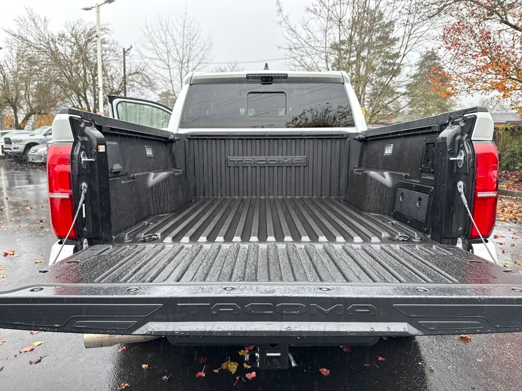 Certified 2025 Toyota Tacoma TRD Sport image 25