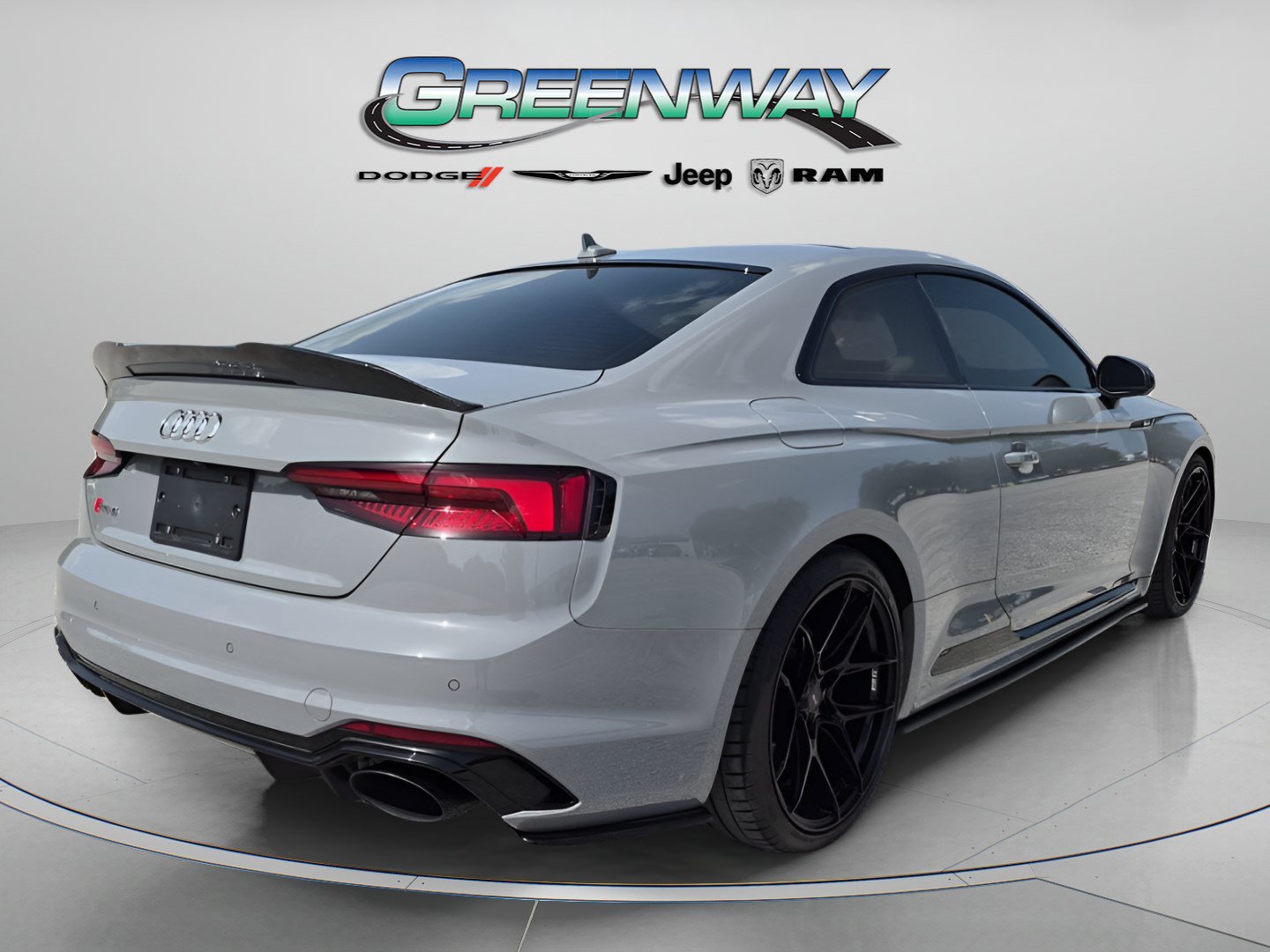 Used 2018 Audi RS 5 w/ Dynamic Plus Package AWD/4WD image 4