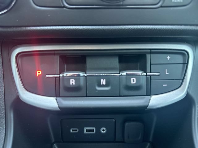 Used 2024 GMC Terrain SLE w/ Driver Convenience Package AWD/4WD image 21