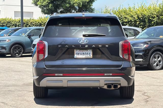 Used 2024 Hyundai Palisade Limited FWD image 5