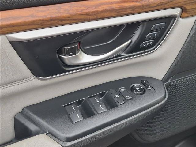 Used 2019 Honda CR-V Touring image 13