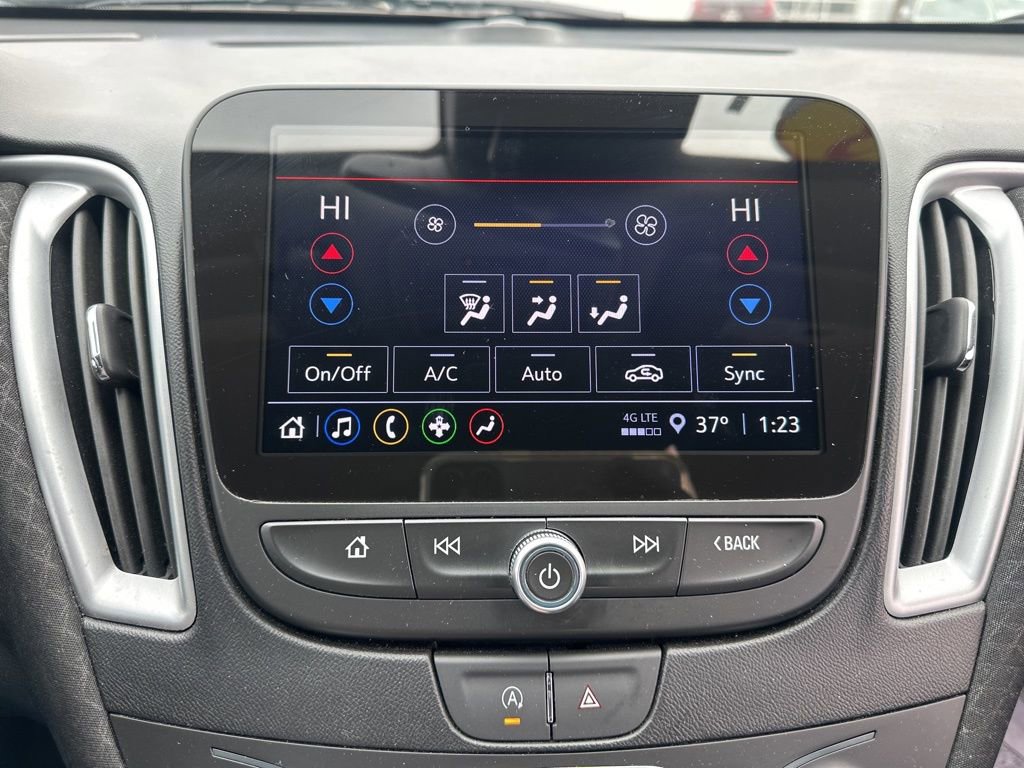 Used 2023 Chevrolet Malibu LT w/ Driver Confidence Package image 40