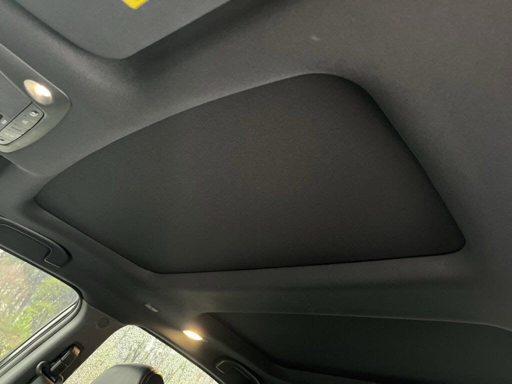 Certified 2023 Nissan Maxima SR w/ Sport Mat Group image 16