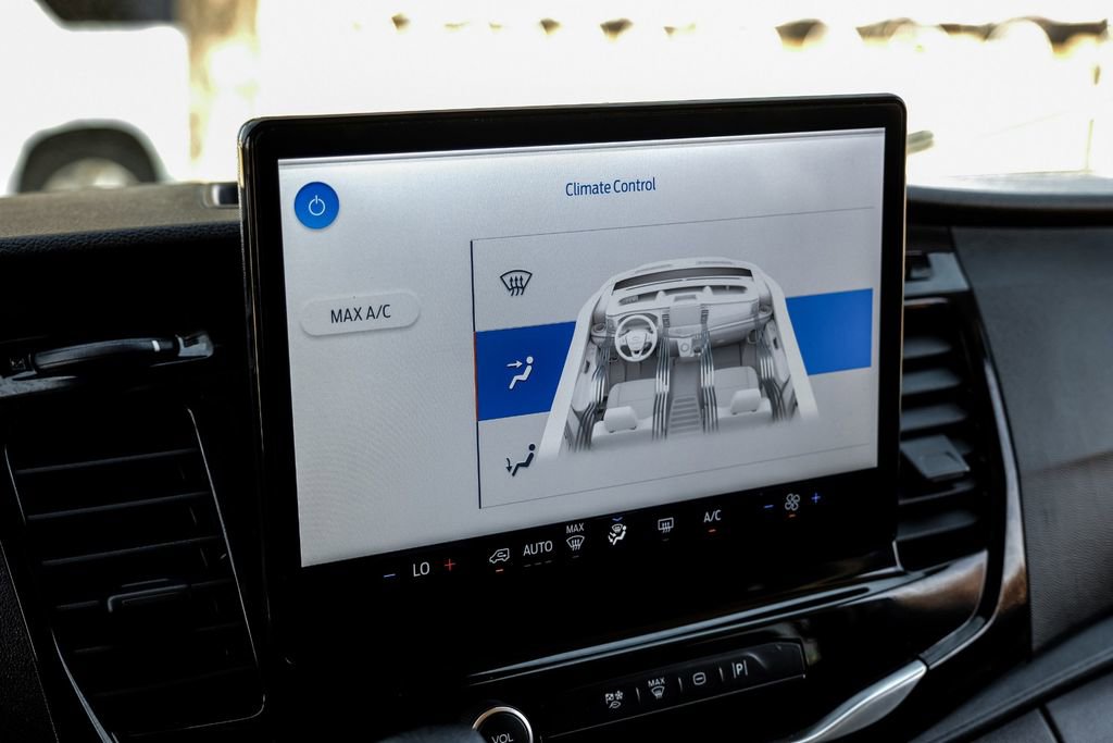 Used 2024 Ford Transit 350 XLT image 29