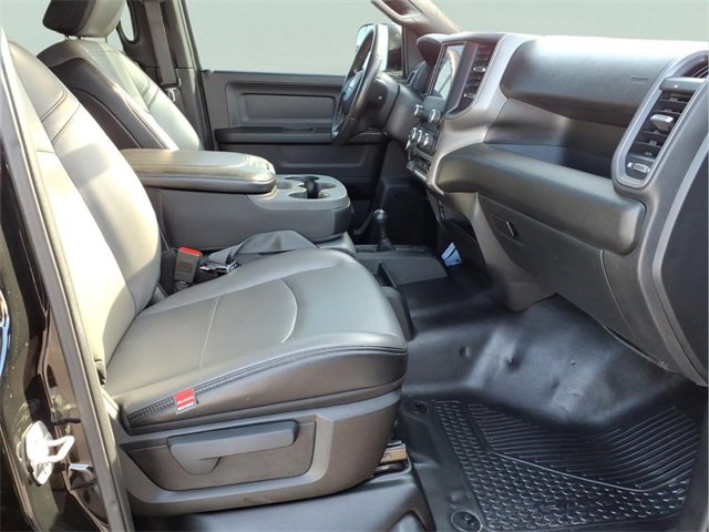 Used 2022 RAM 2500 Tradesman w/ Chrome Appearance Group image 24