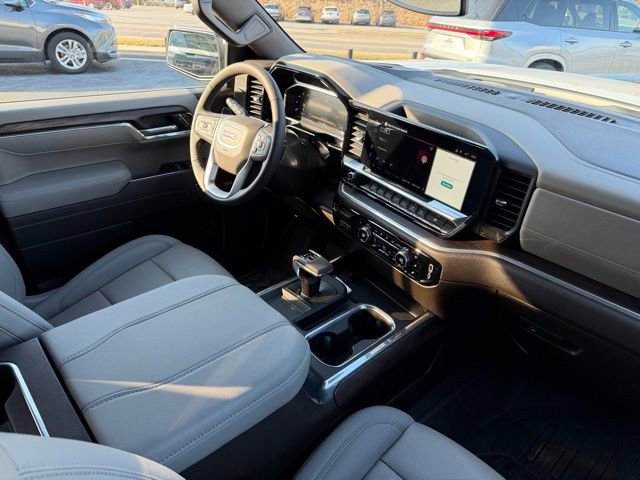Used 2026 GMC Sierra 1500 SLT w/ SLT Premium Plus Package AWD/4WD image 8