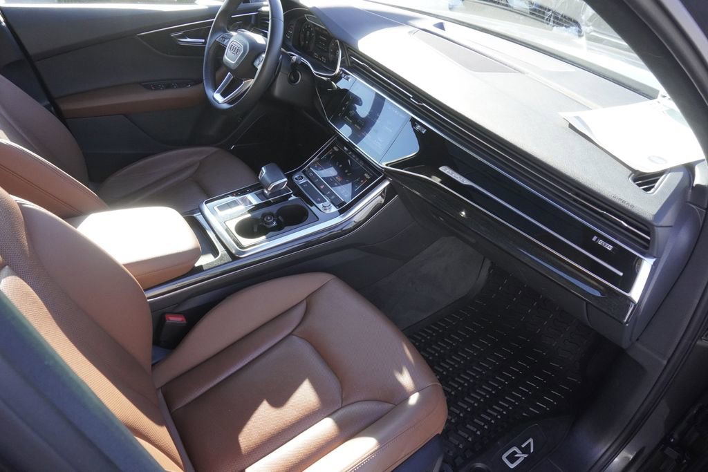 Used 2022 Audi Q7 2.0T Premium Plus image 22