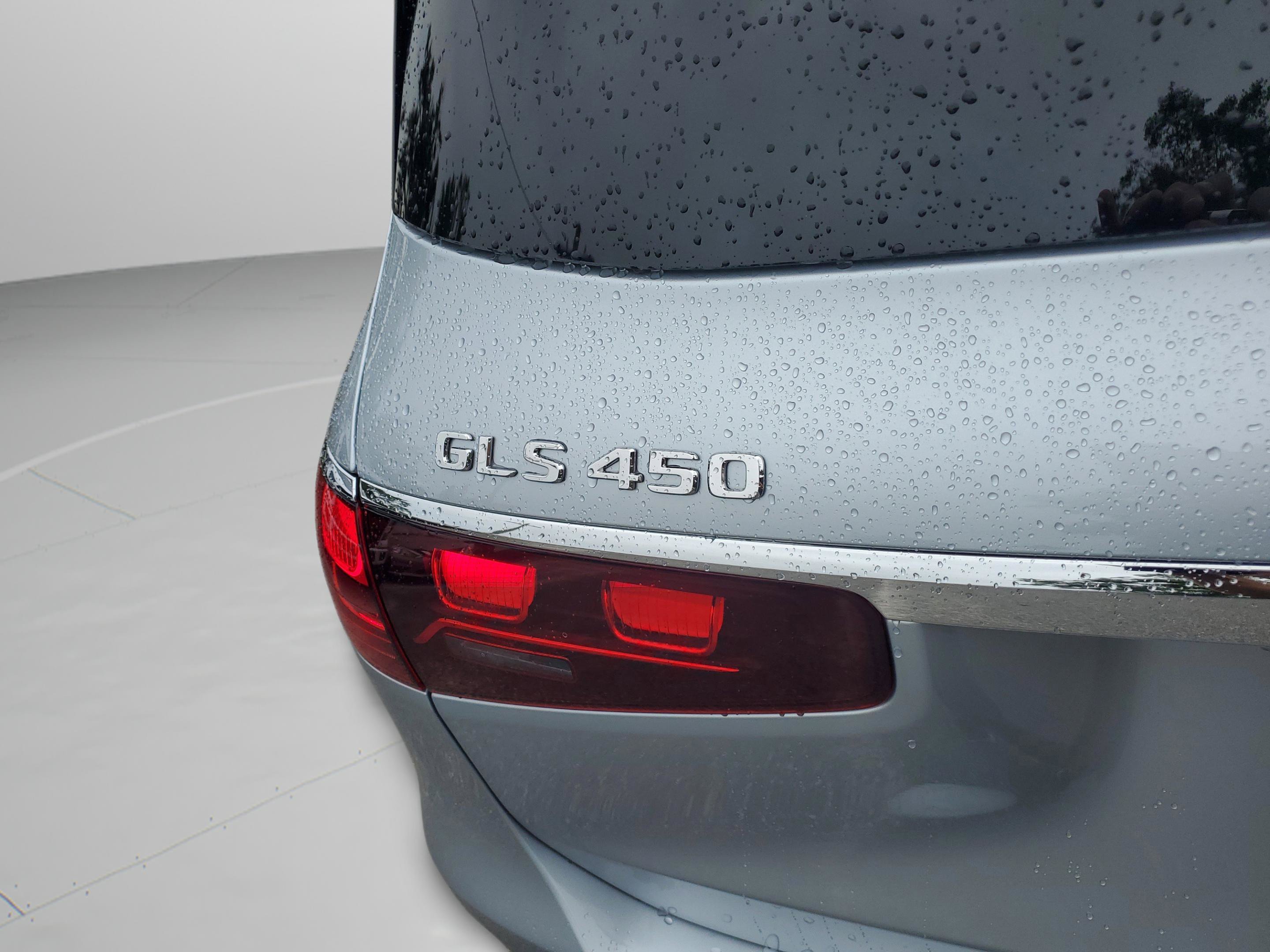 Certified 2026 Mercedes-Benz GLS 450 4MATIC image 34