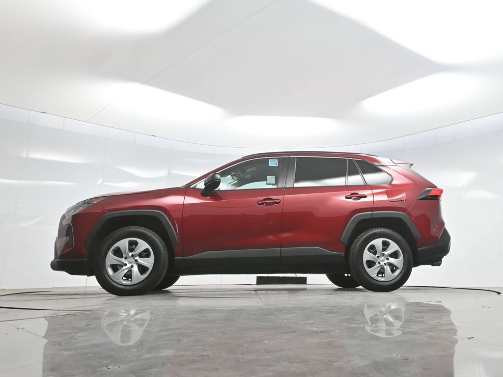 Used 2021 Toyota RAV4 LE w/ Carpet Mat Package (TMS) FWD image 7