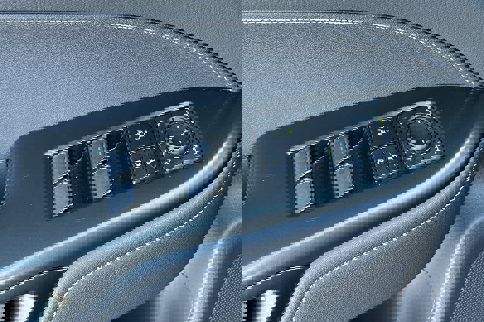 Certified 2025 Lexus NX 350h AWD w/ Accessory Package (2T) image 13