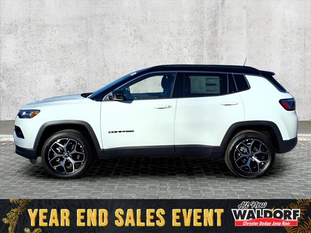 New 2026 Jeep Compass Limited image 4