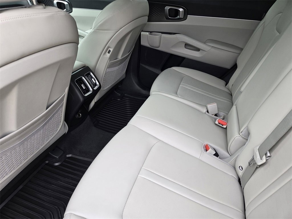 New 2026 Kia Sorento EX image 21