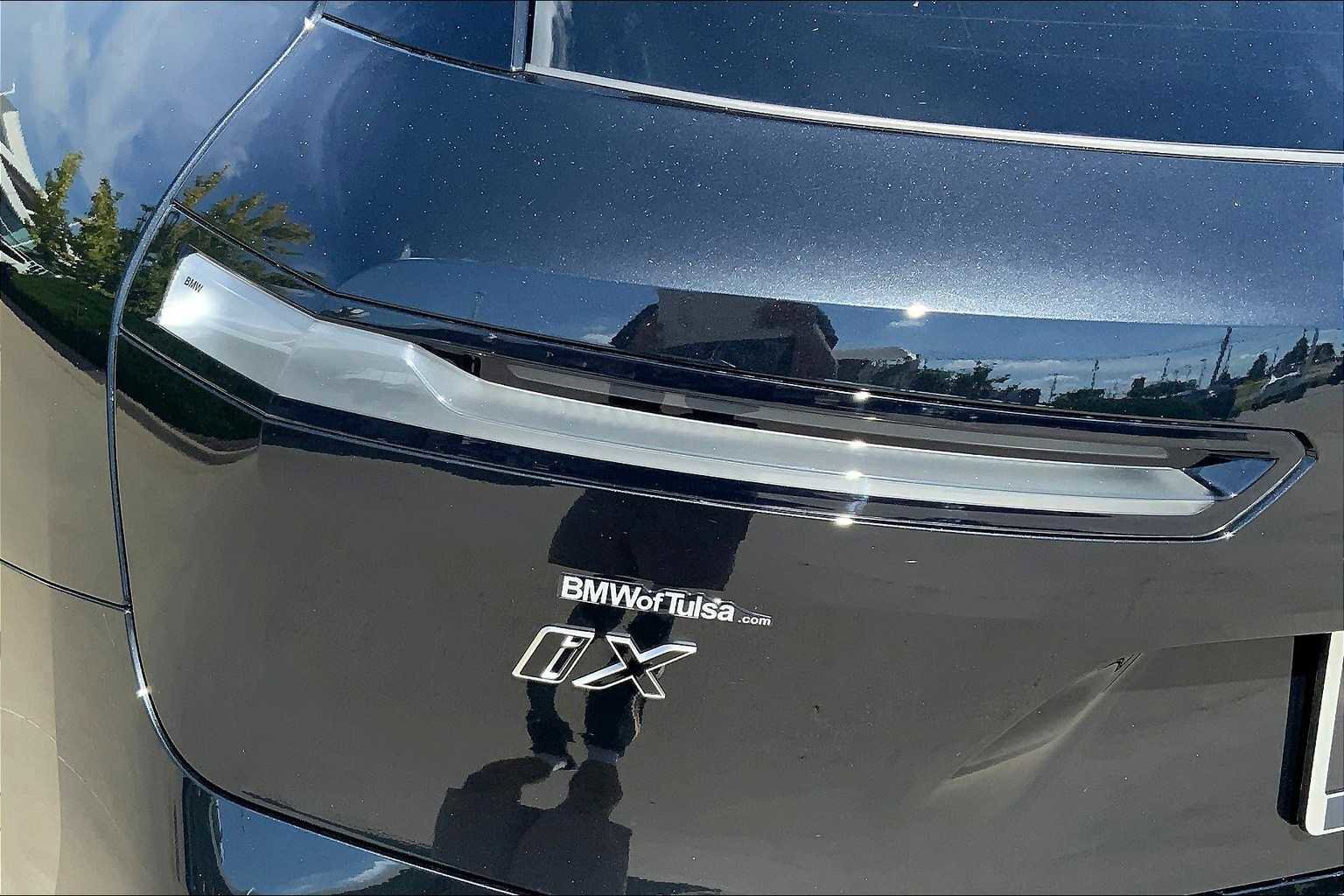 New 2026 BMW iX M70 image 14