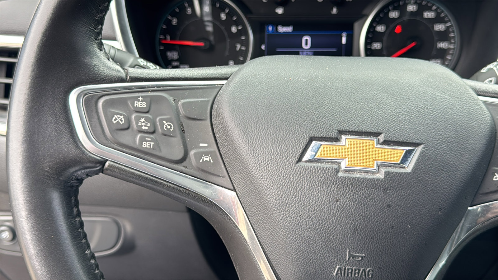 Used 2022 Chevrolet Equinox LT image 18