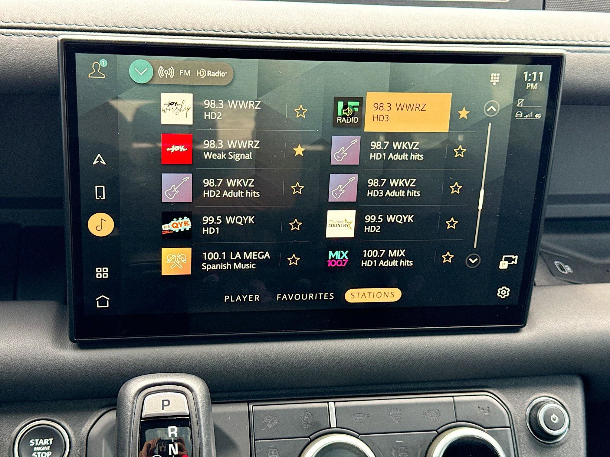 Used 2023 Land Rover Defender 90 V8 image 31